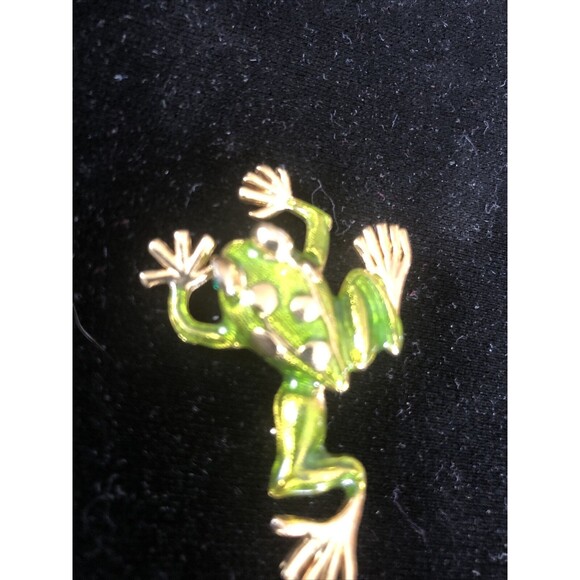 Vintage Green Enamel Gold Tone Green Rhinestone Eyes Frog Pin Brooch - Picture 4 of 7